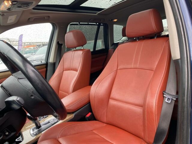 Синий БМВ Х3, объемом двигателя 3 л и пробегом 235 тыс. км за 12900 $, фото 20 на Automoto.ua