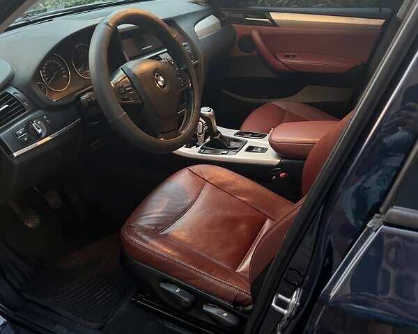 Синій БМВ Х3, об'ємом двигуна 2 л та пробігом 289 тис. км за 13500 $, фото 1 на Automoto.ua