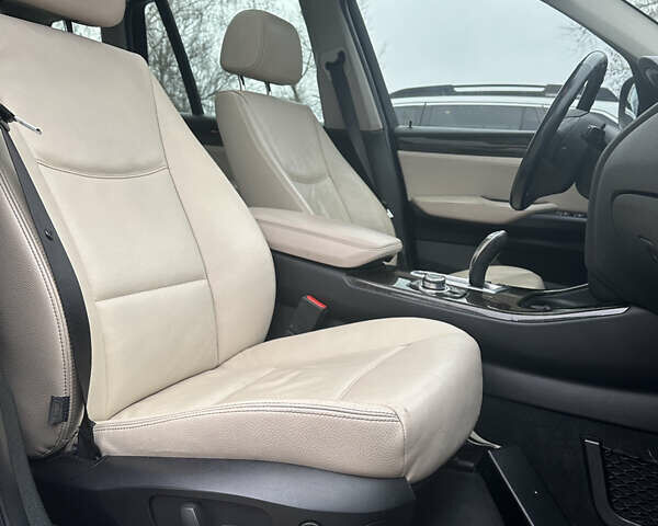 Синій БМВ Х3, об'ємом двигуна 2 л та пробігом 167 тис. км за 14000 $, фото 13 на Automoto.ua