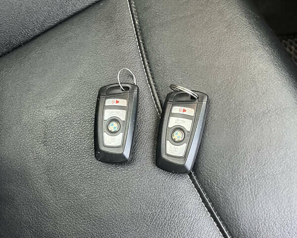 Синий БМВ Х3, объемом двигателя 2 л и пробегом 236 тыс. км за 12500 $, фото 12 на Automoto.ua