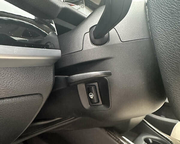 Синій БМВ Х3, об'ємом двигуна 2 л та пробігом 167 тис. км за 14000 $, фото 17 на Automoto.ua