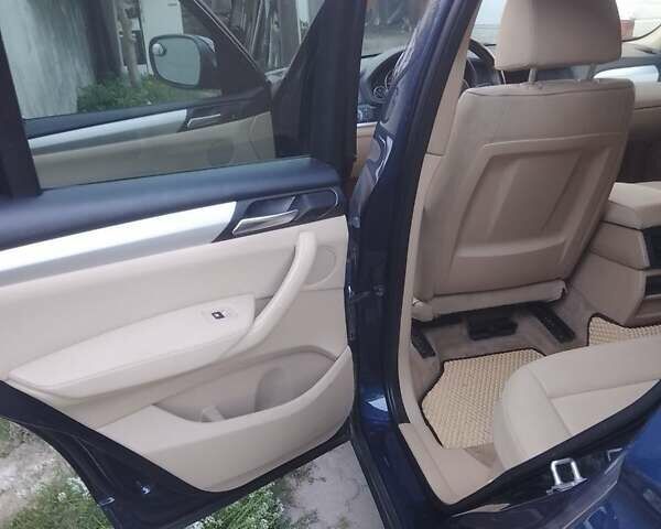 Синій БМВ Х3, об'ємом двигуна 2 л та пробігом 181 тис. км за 11900 $, фото 6 на Automoto.ua