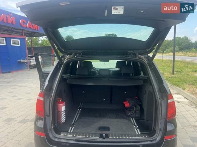 Синий БМВ Х3, объемом двигателя 3 л и пробегом 175 тыс. км за 12500 $, фото 21 на Automoto.ua