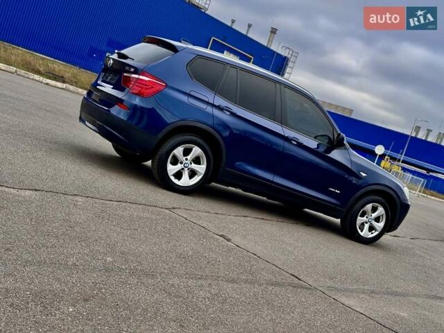 Синий БМВ Х3, объемом двигателя 3 л и пробегом 167 тыс. км за 10999 $, фото 1 на Automoto.ua