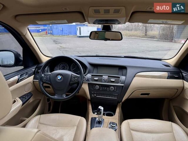 Синий БМВ Х3, объемом двигателя 3 л и пробегом 167 тыс. км за 10999 $, фото 18 на Automoto.ua