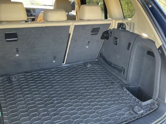 Синій БМВ Х3, об'ємом двигуна 2 л та пробігом 300 тис. км за 11500 $, фото 7 на Automoto.ua