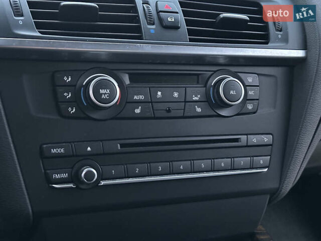 Синий БМВ Х3, объемом двигателя 2 л и пробегом 150 тыс. км за 15000 $, фото 60 на Automoto.ua