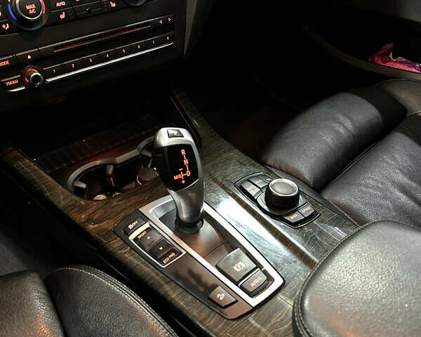 Синій БМВ Х3, об'ємом двигуна 2 л та пробігом 194 тис. км за 15100 $, фото 12 на Automoto.ua