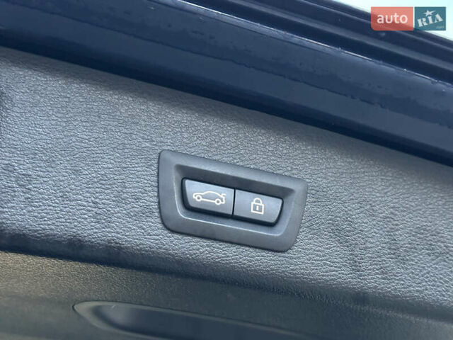 Синий БМВ Х3, объемом двигателя 2 л и пробегом 150 тыс. км за 15000 $, фото 25 на Automoto.ua