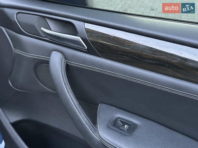 Синий БМВ Х3, объемом двигателя 2 л и пробегом 150 тыс. км за 15000 $, фото 38 на Automoto.ua