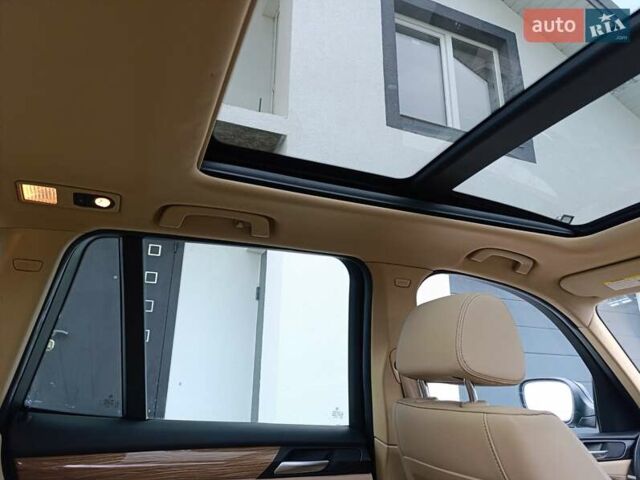 Синий БМВ Х3, объемом двигателя 2 л и пробегом 174 тыс. км за 11990 $, фото 54 на Automoto.ua