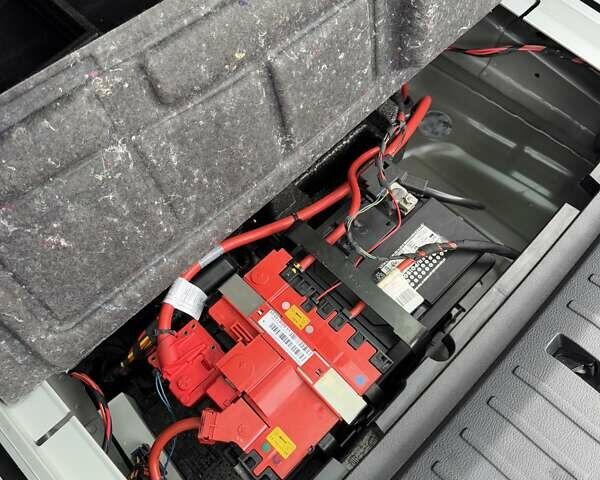 Синий БМВ Х3, объемом двигателя 2 л и пробегом 180 тыс. км за 13200 $, фото 14 на Automoto.ua