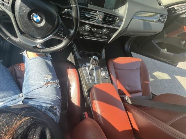 Синий БМВ Х3, объемом двигателя 2 л и пробегом 256 тыс. км за 15000 $, фото 6 на Automoto.ua