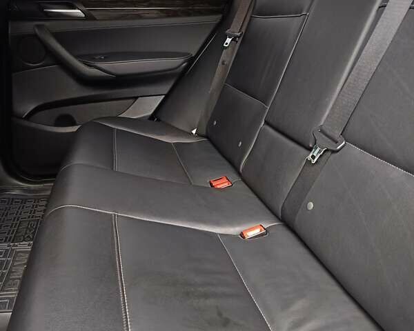 Синий БМВ Х3, объемом двигателя 2 л и пробегом 153 тыс. км за 15150 $, фото 4 на Automoto.ua