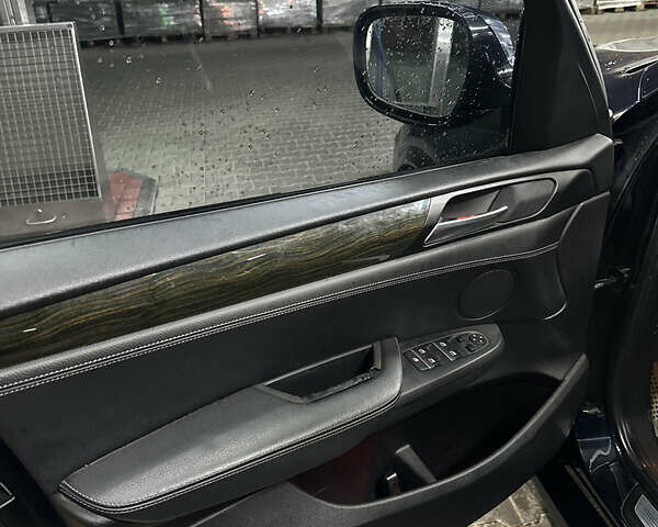 Синій БМВ Х3, об'ємом двигуна 2 л та пробігом 194 тис. км за 15100 $, фото 10 на Automoto.ua