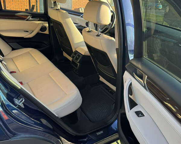 Синий БМВ Х3, объемом двигателя 2 л и пробегом 175 тыс. км за 15300 $, фото 15 на Automoto.ua