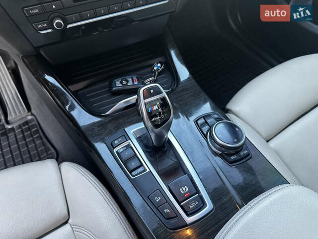 Синій БМВ Х3, об'ємом двигуна 2 л та пробігом 199 тис. км за 18500 $, фото 16 на Automoto.ua