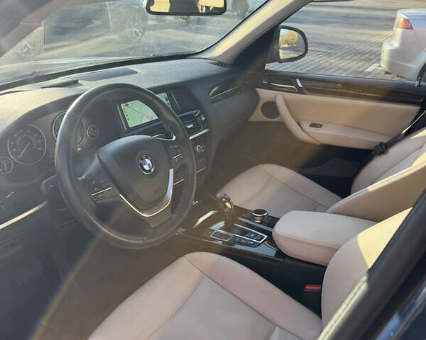 Синий БМВ Х3, объемом двигателя 2 л и пробегом 175 тыс. км за 15300 $, фото 11 на Automoto.ua
