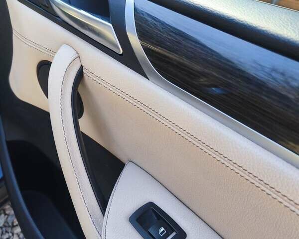Синій БМВ Х3, об'ємом двигуна 2 л та пробігом 198 тис. км за 18400 $, фото 22 на Automoto.ua