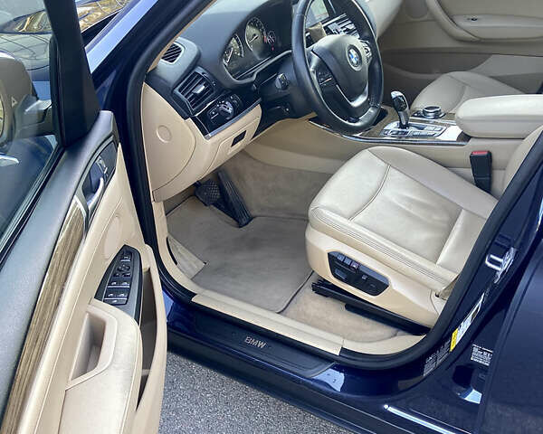 Синій БМВ Х3, об'ємом двигуна 2 л та пробігом 155 тис. км за 17000 $, фото 7 на Automoto.ua