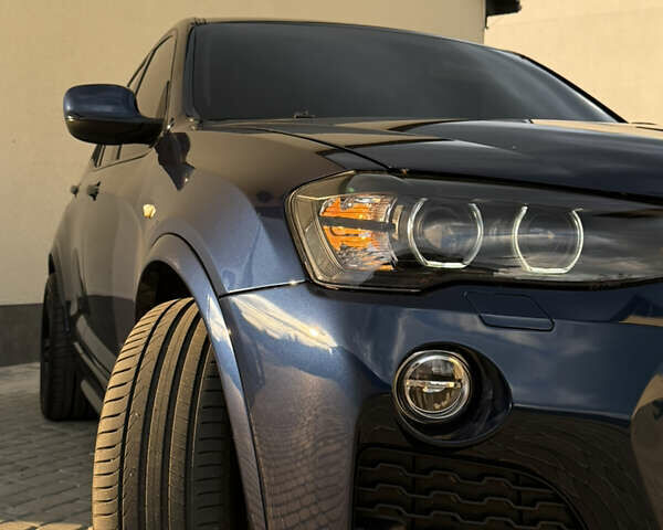 Синій БМВ Х3, об'ємом двигуна 2 л та пробігом 163 тис. км за 15999 $, фото 6 на Automoto.ua
