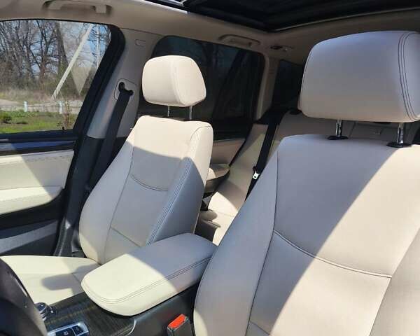 Синій БМВ Х3, об'ємом двигуна 2 л та пробігом 198 тис. км за 18400 $, фото 16 на Automoto.ua