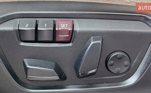 Синій БМВ Х3, об'ємом двигуна 2 л та пробігом 194 тис. км за 19950 $, фото 8 на Automoto.ua