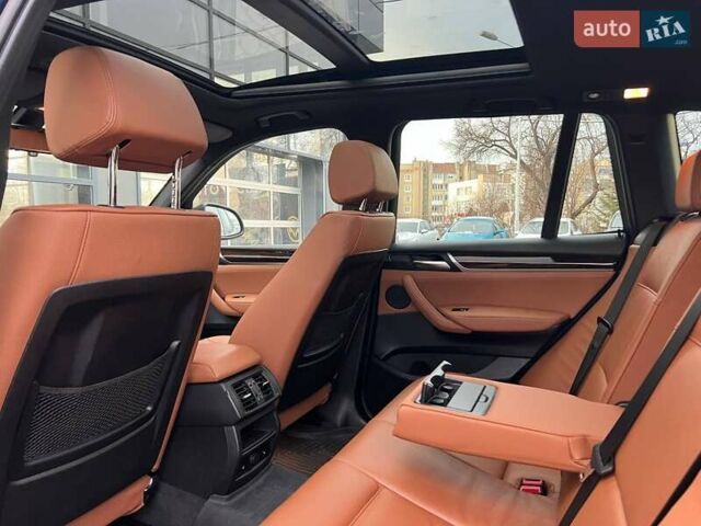 Синий БМВ Х3, объемом двигателя 2 л и пробегом 85 тыс. км за 20500 $, фото 21 на Automoto.ua