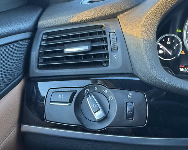 Синій БМВ Х3, об'ємом двигуна 2 л та пробігом 84 тис. км за 19900 $, фото 17 на Automoto.ua