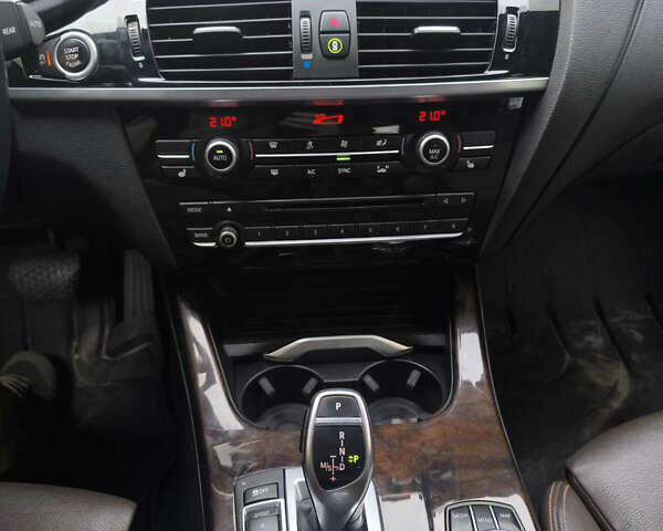 БМВ Х3 2016 в Броварах на Automoto.ua Синий БМВ Х3, объемом двигателя 2 л и пробегом 215 тыс. км за 20500 $, фото 13 на Automoto.ua