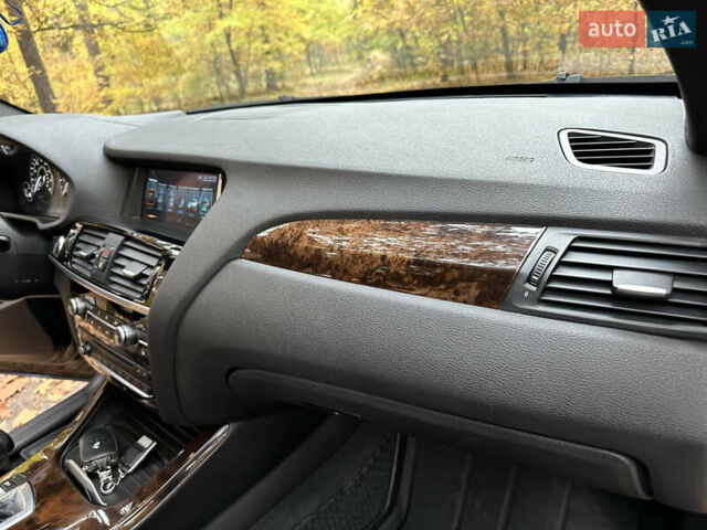 БМВ Х3 2016 в Броварах на Automoto.ua Синий БМВ Х3, объемом двигателя 2 л и пробегом 215 тыс. км за 20500 $, фото 9 на Automoto.ua