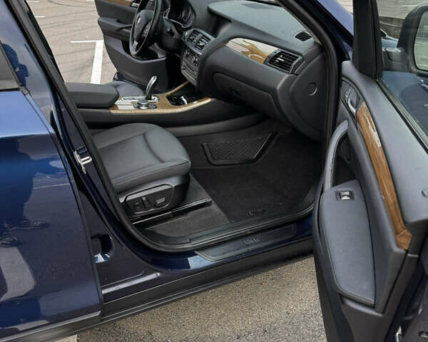 Синій БМВ Х3, об'ємом двигуна 2 л та пробігом 250 тис. км за 17000 $, фото 22 на Automoto.ua
