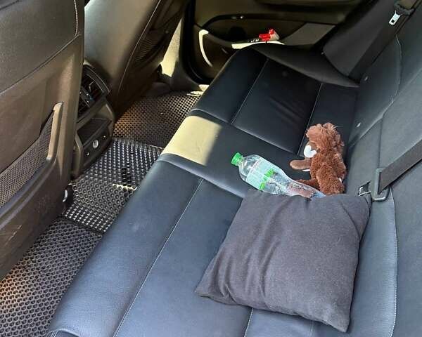 БМВ Х3 2016 в Днепре (Днепропетровске) на Automoto.ua Синий БМВ Х3, объемом двигателя 2 л и пробегом 98 тыс. км за 22000 $, фото 17 на Automoto.ua