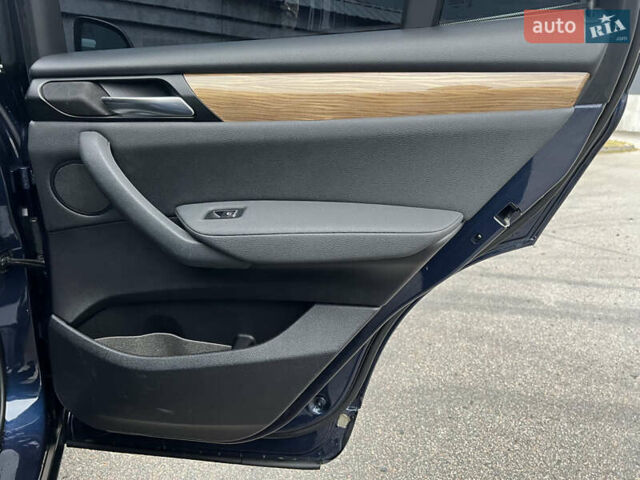 Синий БМВ Х3, объемом двигателя 2 л и пробегом 251 тыс. км за 16800 $, фото 26 на Automoto.ua