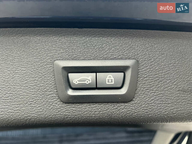 Синий БМВ Х3, объемом двигателя 2 л и пробегом 251 тыс. км за 16800 $, фото 25 на Automoto.ua