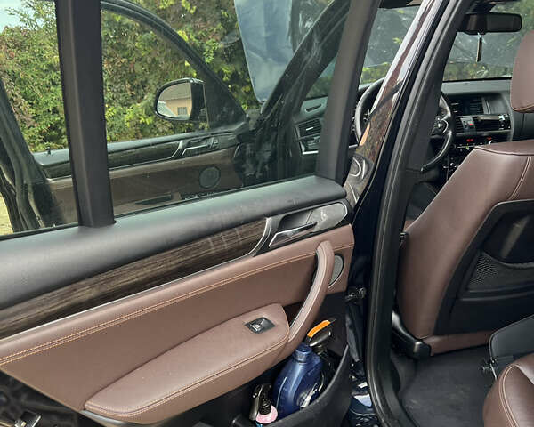 Синий БМВ Х3, объемом двигателя 3 л и пробегом 171 тыс. км за 13500 $, фото 24 на Automoto.ua