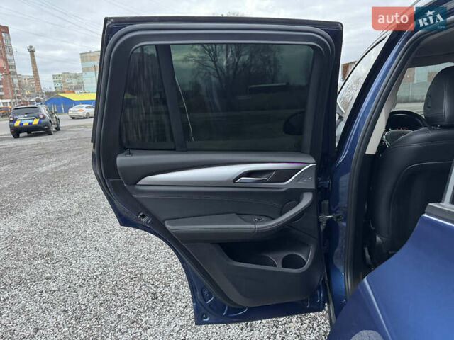 Синій БМВ Х3, об'ємом двигуна 2 л та пробігом 142 тис. км за 29300 $, фото 40 на Automoto.ua