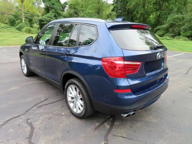 Синій БМВ Х3, об'ємом двигуна 2 л та пробігом 56 тис. км за 9100 $, фото 6 на Automoto.ua