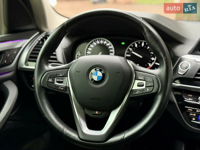 Синій БМВ Х3, об'ємом двигуна 2 л та пробігом 140 тис. км за 29900 $, фото 59 на Automoto.ua