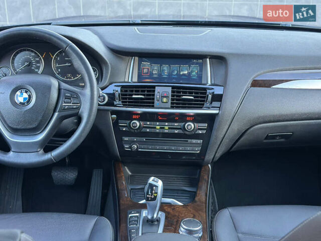 Синий БМВ Х3, объемом двигателя 2 л и пробегом 143 тыс. км за 19500 $, фото 24 на Automoto.ua