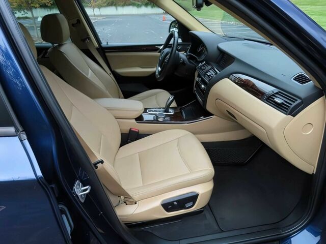 Синій БМВ Х3, об'ємом двигуна 2 л та пробігом 56 тис. км за 9100 $, фото 16 на Automoto.ua