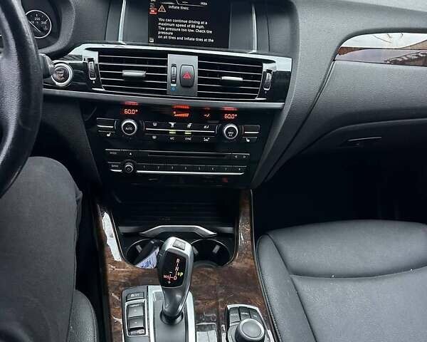 Синий БМВ Х3, объемом двигателя 2 л и пробегом 175 тыс. км за 10900 $, фото 12 на Automoto.ua