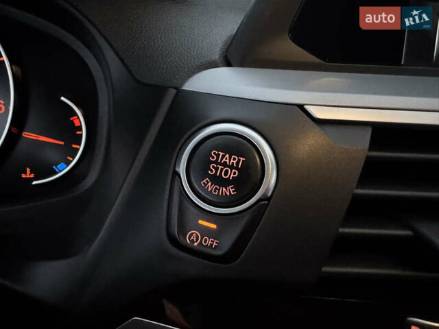 Синій БМВ Х3, об'ємом двигуна 2 л та пробігом 144 тис. км за 27900 $, фото 66 на Automoto.ua