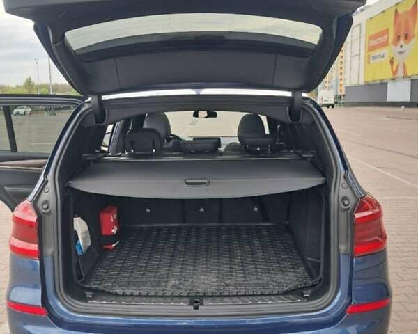 Синий БМВ Х3, объемом двигателя 2 л и пробегом 126 тыс. км за 28000 $, фото 3 на Automoto.ua