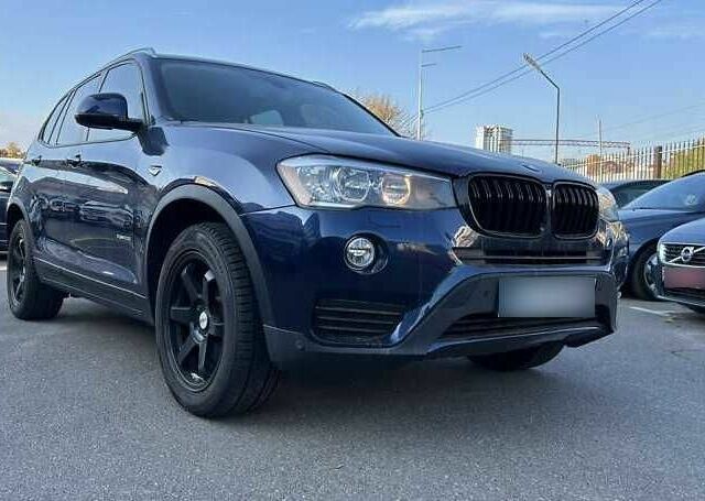 Синий БМВ Х3, объемом двигателя 2 л и пробегом 66 тыс. км за 12800 $, фото 5 на Automoto.ua