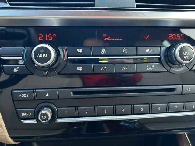 Синий БМВ Х3, объемом двигателя 2 л и пробегом 66 тыс. км за 12800 $, фото 10 на Automoto.ua