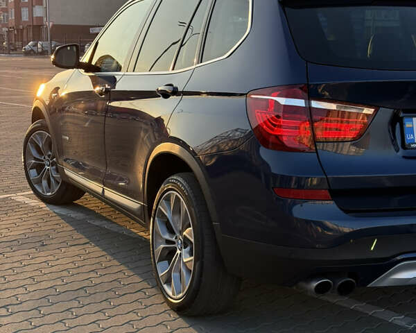 Синий БМВ Х3, объемом двигателя 3 л и пробегом 118 тыс. км за 19500 $, фото 4 на Automoto.ua