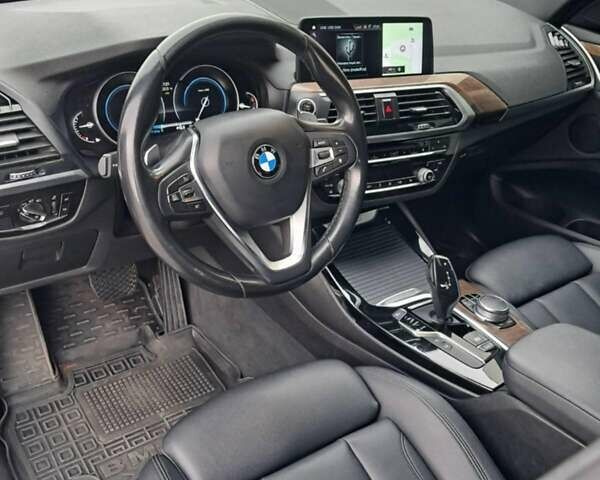 Синий БМВ Х3, объемом двигателя 2 л и пробегом 126 тыс. км за 28000 $, фото 14 на Automoto.ua