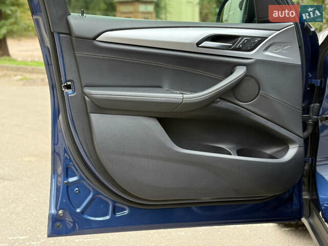 Синій БМВ Х3, об'ємом двигуна 2 л та пробігом 140 тис. км за 29900 $, фото 39 на Automoto.ua