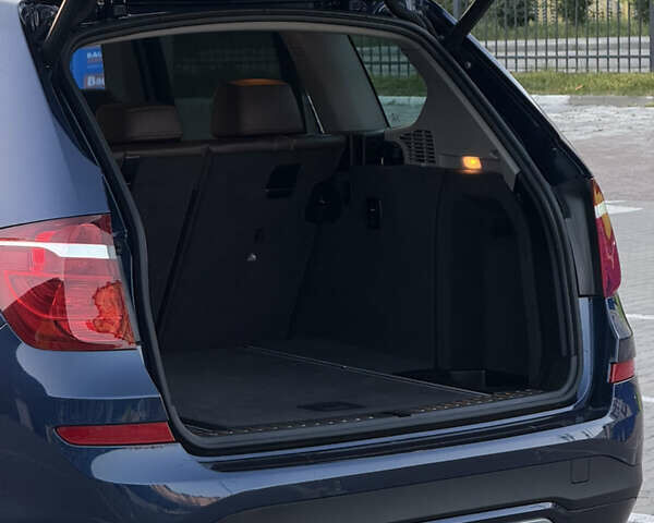 Синий БМВ Х3, объемом двигателя 3 л и пробегом 118 тыс. км за 19500 $, фото 15 на Automoto.ua